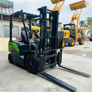 xe nâng điện liugong 2.5 tấn-3