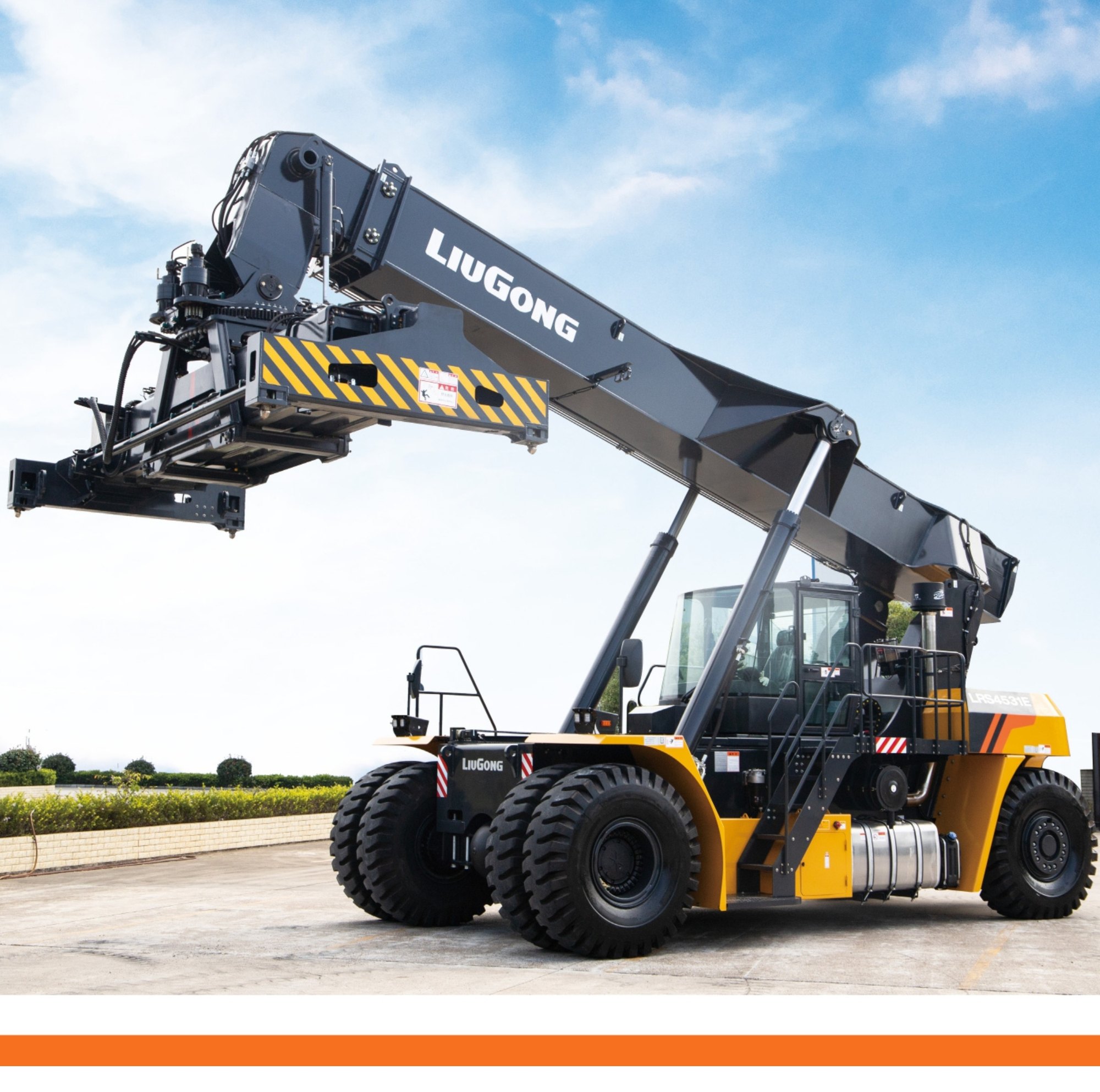 xe nâng container 45 tấn xe nâng container liugong