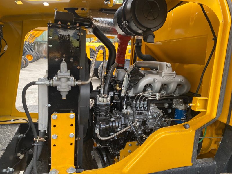 Máy xúc lật hj939-6